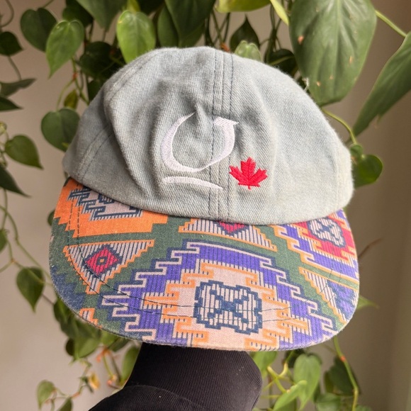 Vintage Hat Aztec Pattern Canada - Picture 1 of 5